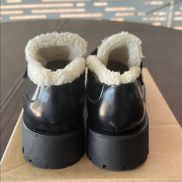 Steve Madden Black Loafers with Gold Accent - Picture 3 of 5